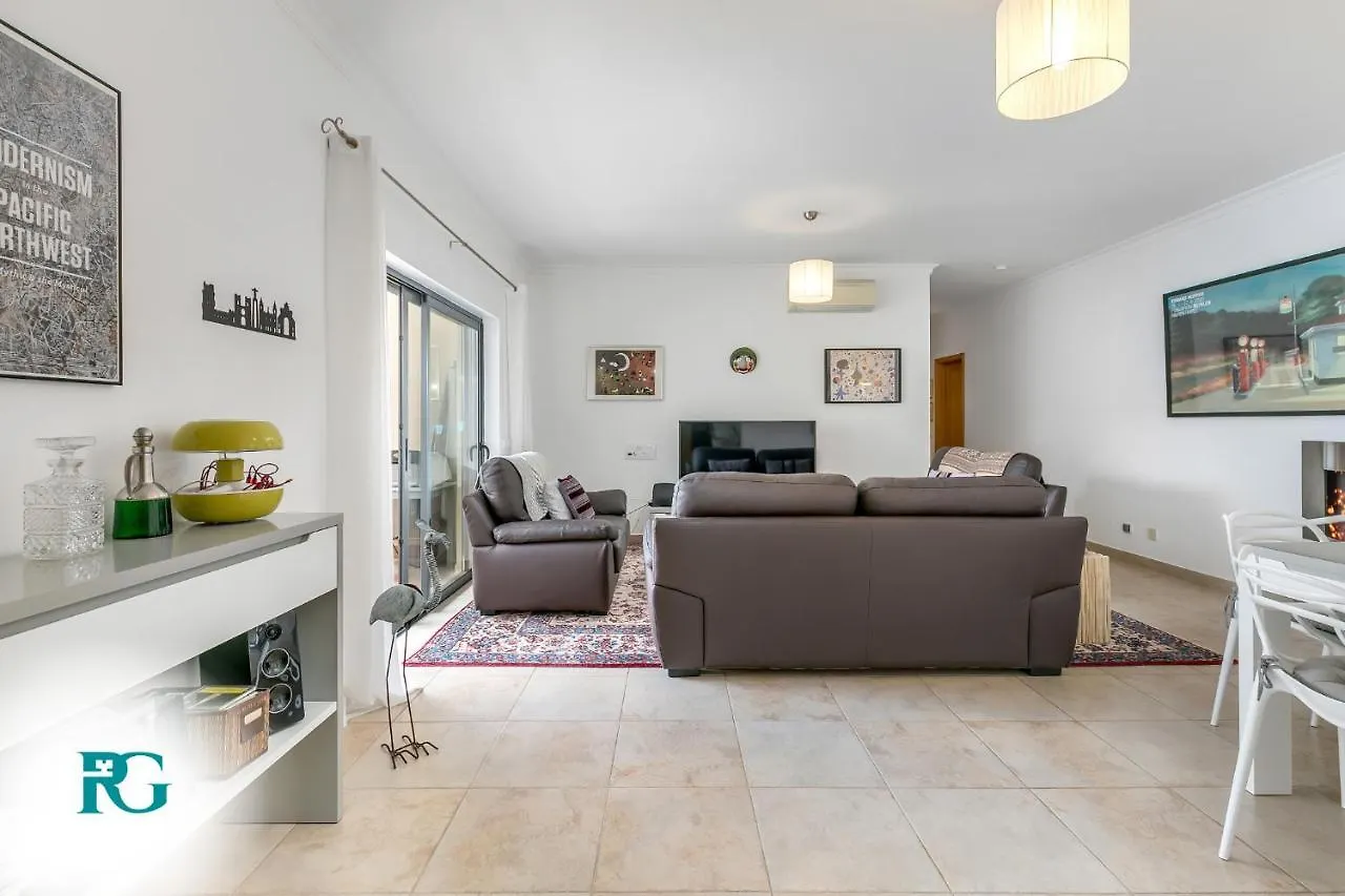 Luxury Penthouse Near City Center #1933 Lagos 0*,  Portugal