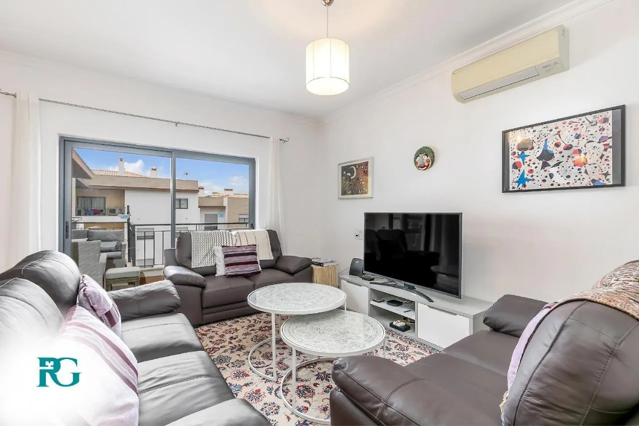 Luxury Penthouse Near City Center #1933 Lagos Apartment