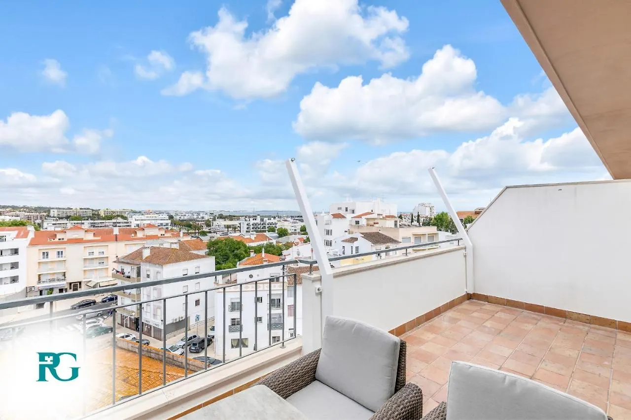 Apartment Luxury Penthouse Near City Center #1933 Lagos