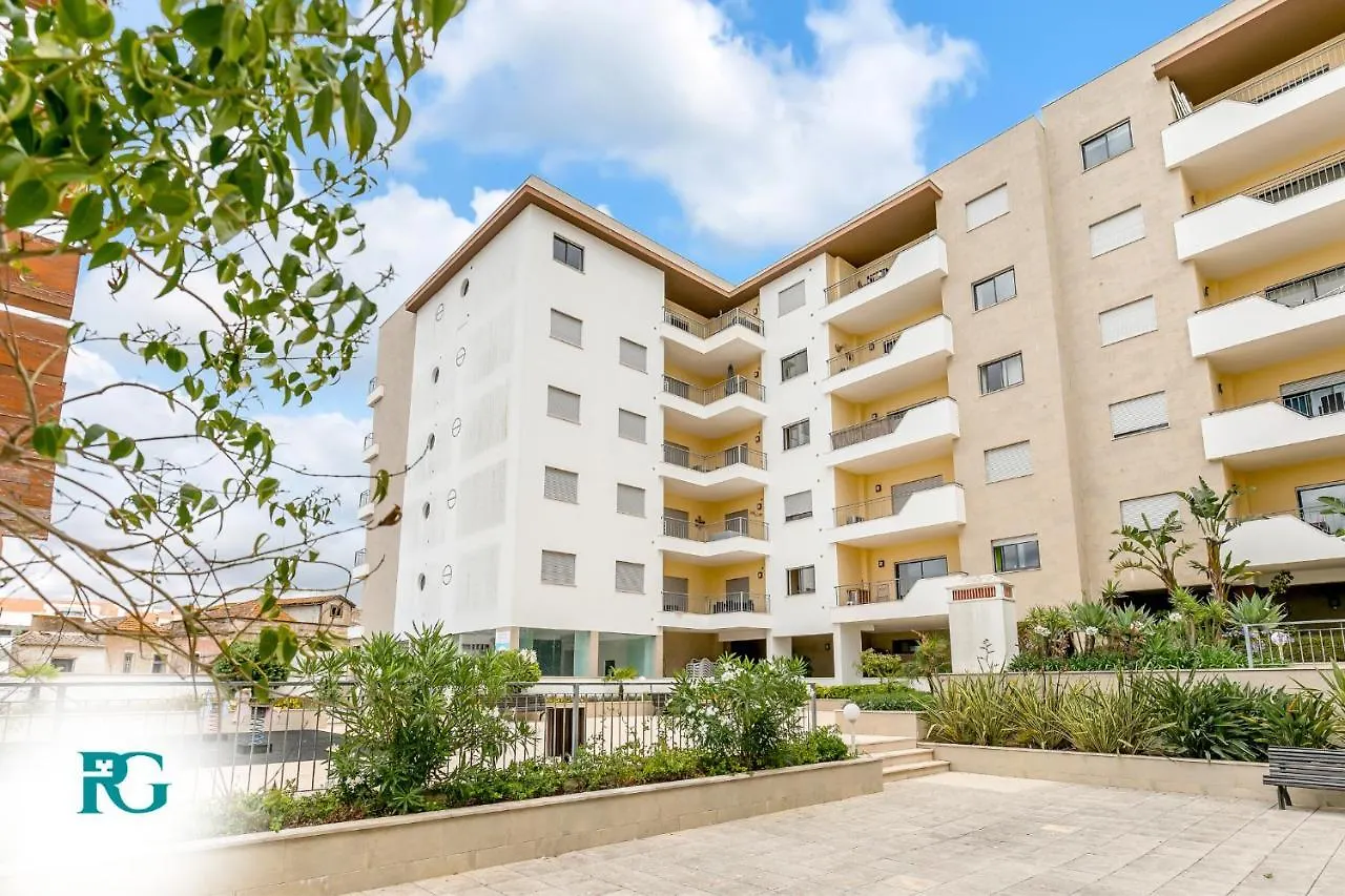 Apartment Luxury Penthouse Near City Center #1933 Lagos