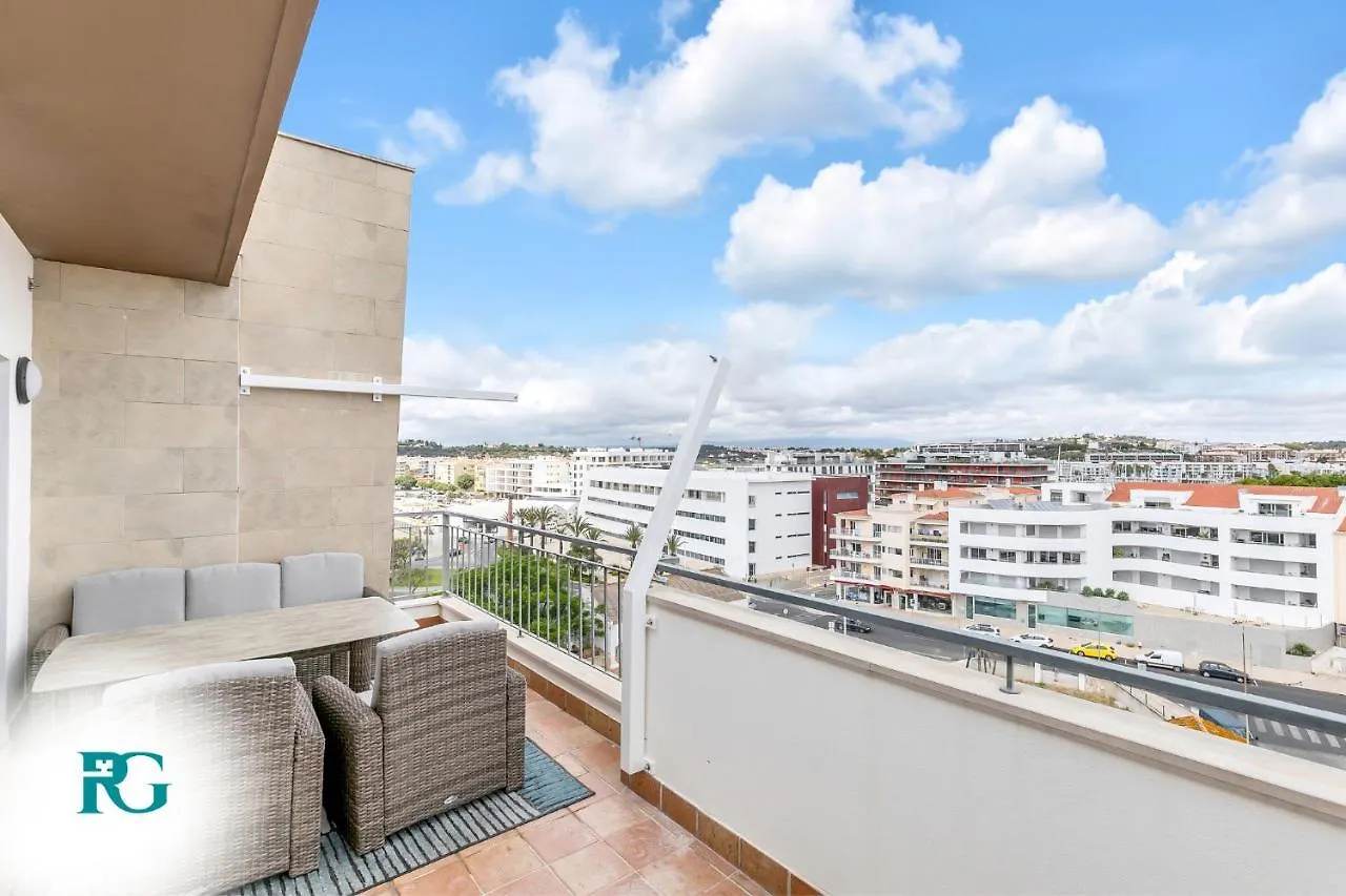 Apartment Luxury Penthouse Near City Center #1933 Lagos