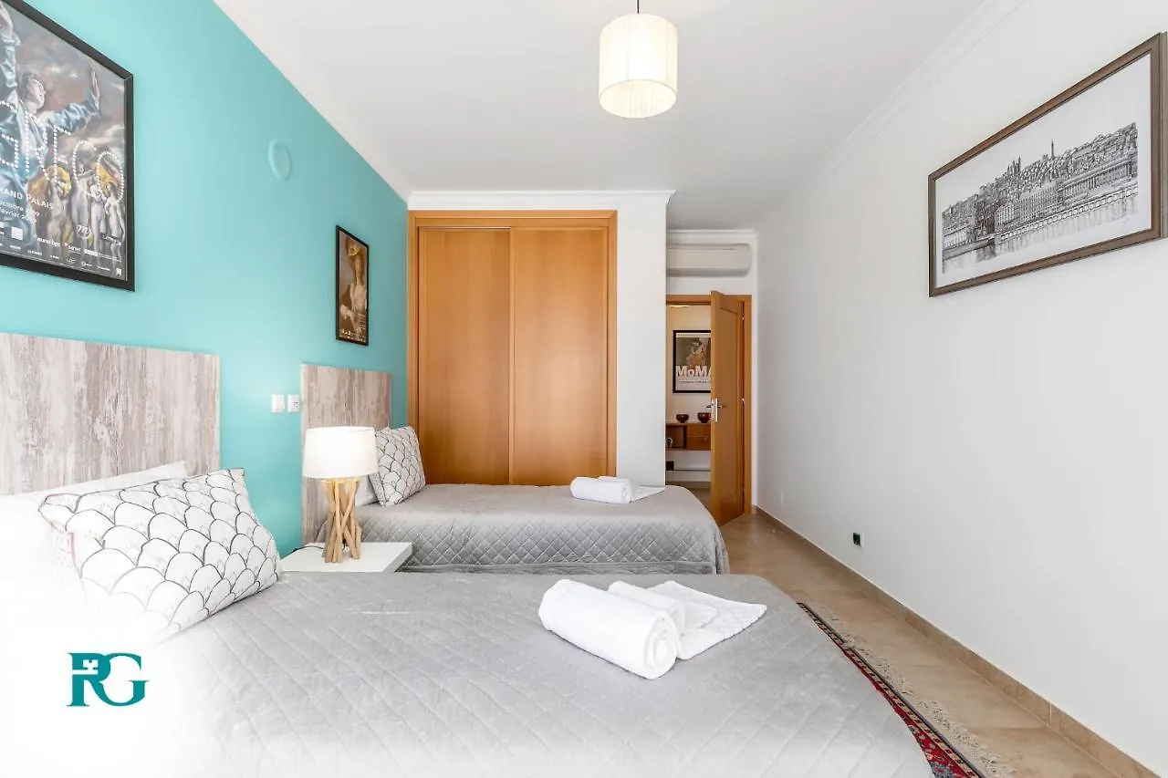 Luxury Penthouse Near City Center #1933 Lagos